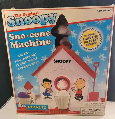Vintage Peanuts Snoopy Sno-Cone Machine Maker with original box Just add sugar water and ice cubes!...