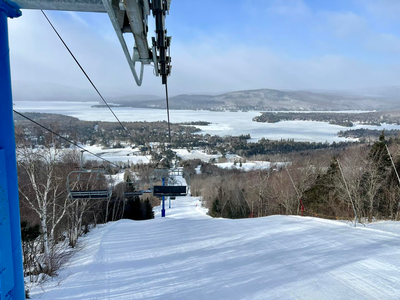 Bonjour, J'ai plusieurs chalets de différents prix de 4 à 50 personnes, dans Lanaudière, Laurentides...
