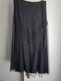 ladies long black skirt (made in France) size t40