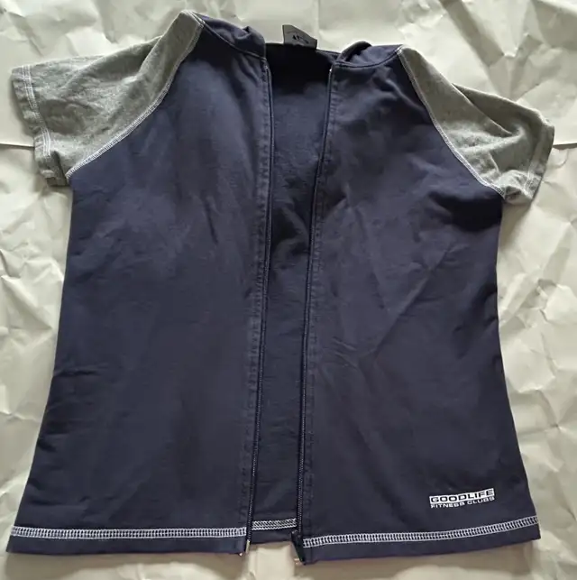 Brand new Women’s sport clothing for sale in Multi-item in Oakville / Halton Region - Image 2