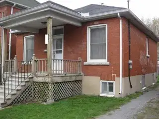 Queens 3 Bdrm house For Rent