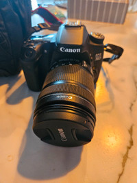 Canon EOS 70D dslr camera full HD 1080P with Canon EF-S 18-135mm