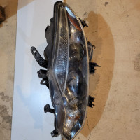2009 Nissan Murano Driver Side Headlight w/ HID (1 yr only)