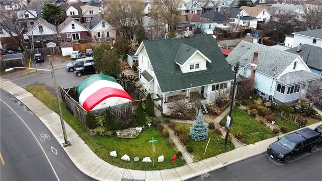 Large 3 1 bedroom home with a BIG backyard and LOTS of parking