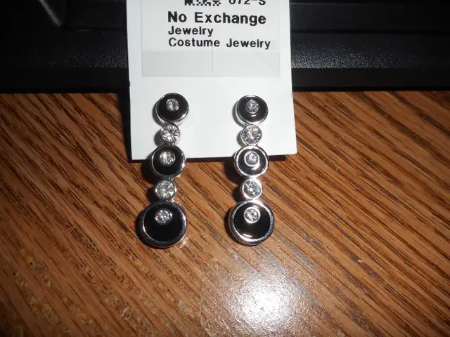Mixed Earrings518057901131704323
