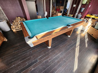 8.5’ slate pool table 
