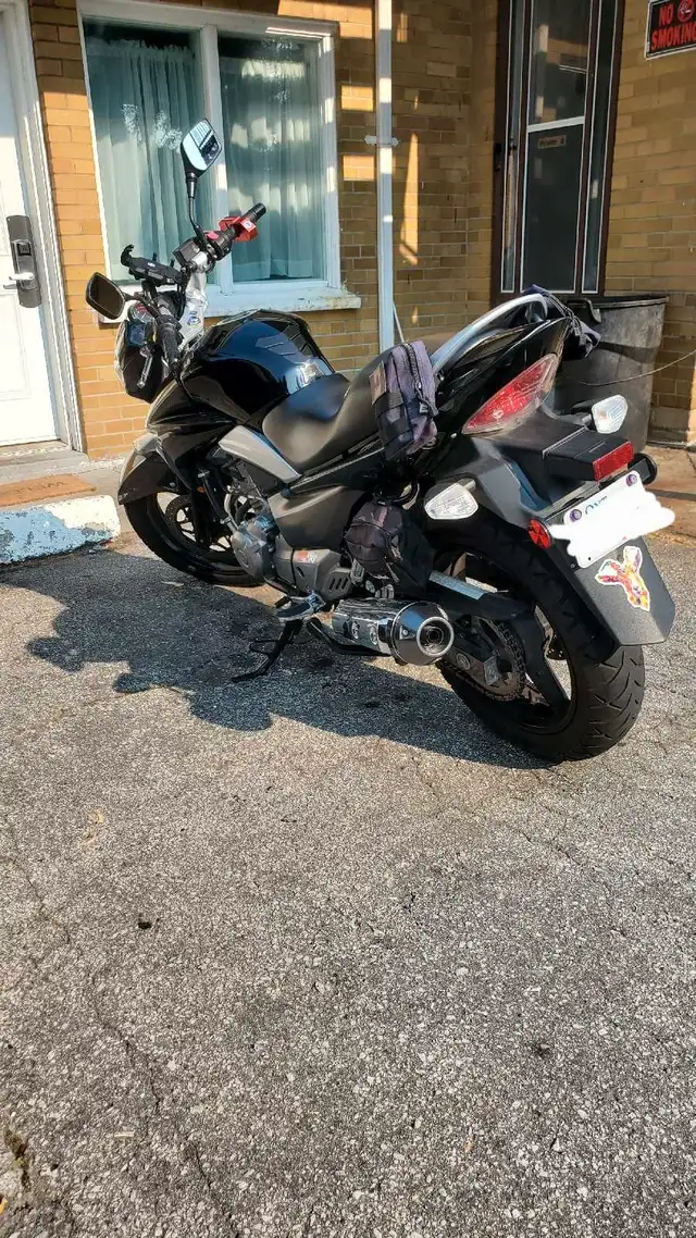 Suzuki GW250 2013. in Sport Bikes in City of Toronto - Image 3