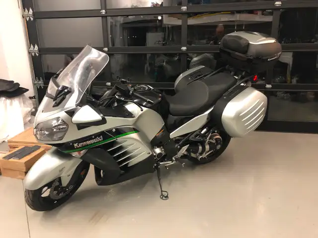 2020 Kawasaki concours in Sport Touring in Longueuil / South Shore - Image 2