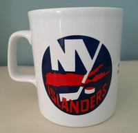 Vintage New York NY Islanders coffee mug Kiln Craft Staffordshir