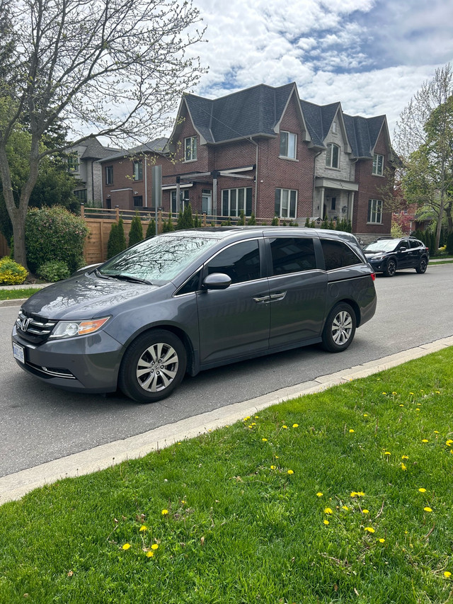 2017 Honda Odyssey  in Cars & Trucks in City of Toronto - Image 2