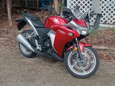 2012 Honda CBR 250R. Works and runs great. Low mileage 1000 KMs. Speedometer has some issues needs a...