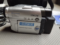 Camera Video Sony Handycam DVD  #718