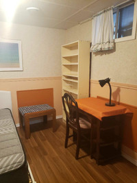 2-BEDROOM BASEMENT APARTMENT FOR RENT FOR 2 STUDENTS 