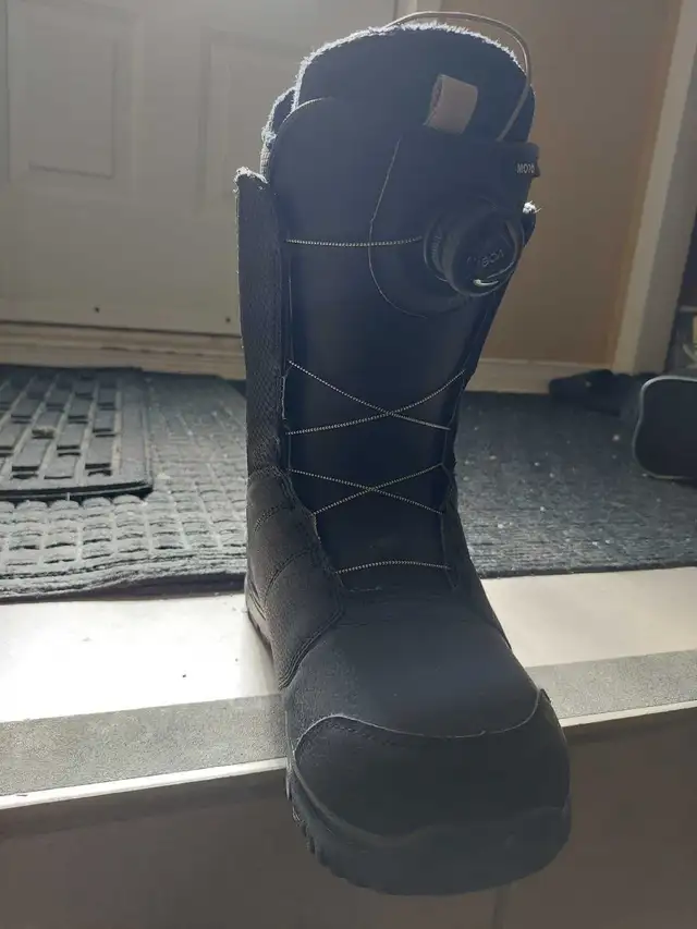 Snowboard Boots in Snowboard in Longueuil / South Shore - Image 3