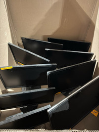 Used HP 22" 24" Monitors - VGA / D-PORT / HDMI with stands