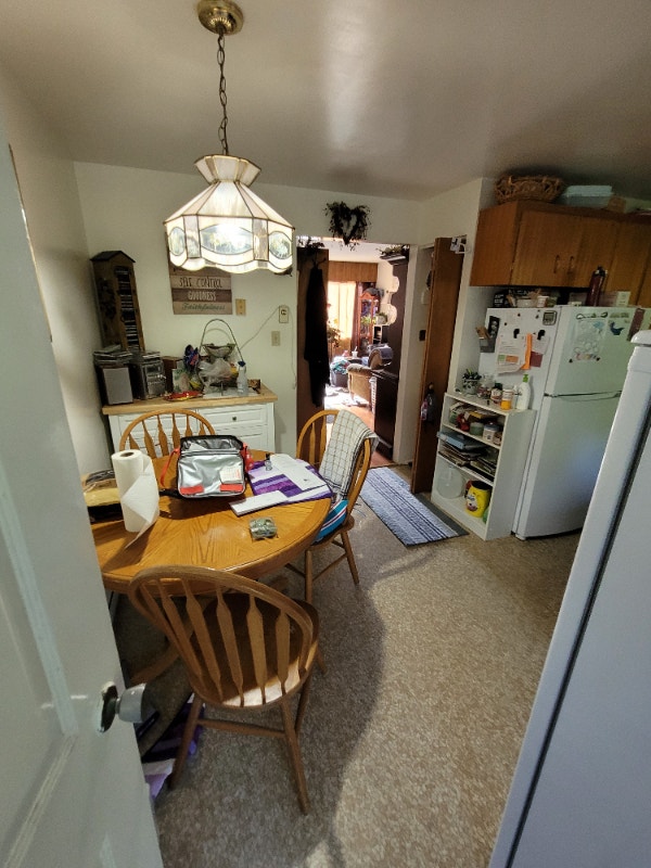 Close to town & Bus routes Room Rentals & Roommates Campbell River