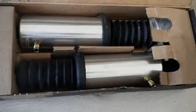 Progressive 416 Air Shock For Harley Touring2006-2025 neuf jamais utilisé