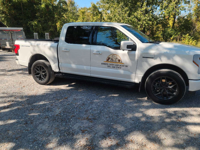 2022 F150 LIGHTNING LARIAT in Cars & Trucks in Kawartha Lakes - Image 2