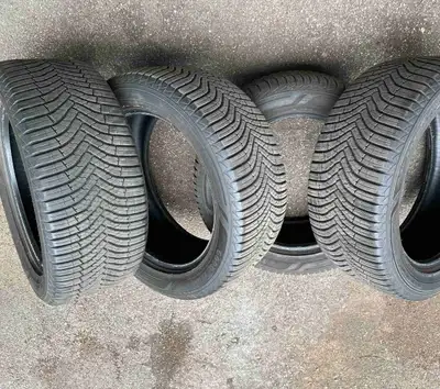 4 x 275/50R20 113V Goodyear Assurance WeatherReady 2. These are all weather tires. Tires at 8mm. Alm...
