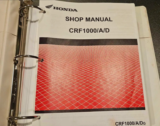 Honda Africa Twin (READ AD) DCT. Amazing Bike. REDUCED! in Touring in St. Albert - Image 9