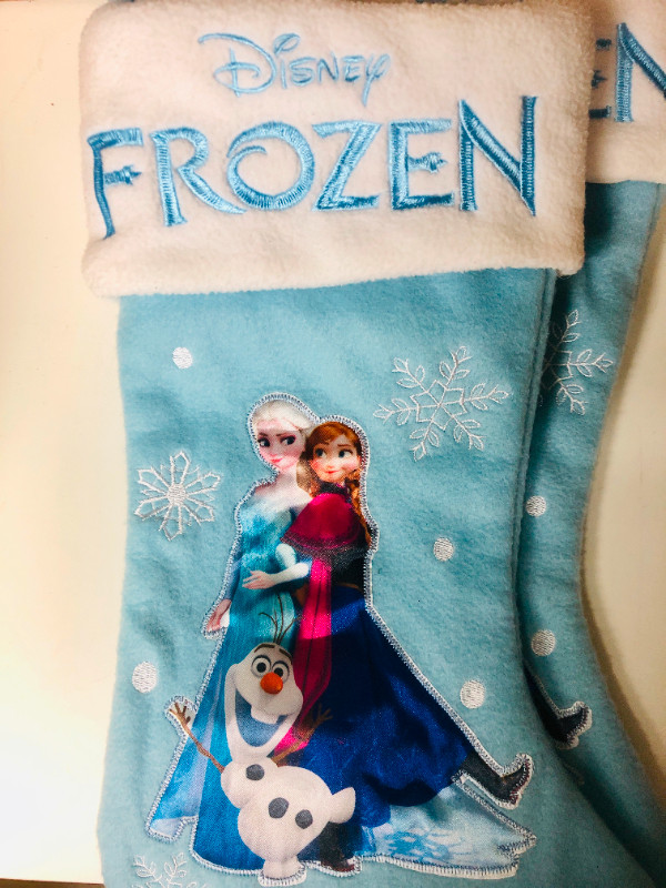 Set of 2 Disney's Frozen Christmas Stockings 20" dans Fêtes et événements  à Ville de Montréal - Image 3