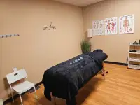  Massage Therapy (Welcoming New Clients)