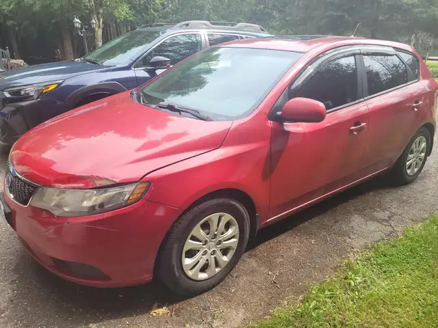 KIA Forte 5 - 2013545693673236080641