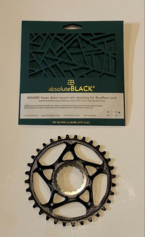 Mountain bike chain rings Absolute black 32 Cinch in Frames & Parts in Edmonton - Image 3