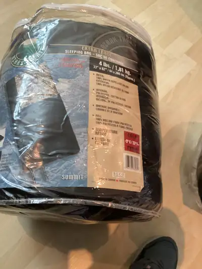 Utilisé seulement 2 fois. Très propre et en parfaite condition.
