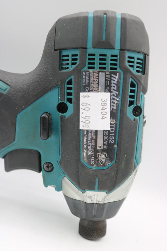 Makita DTD152 1/4" Impact Driver (#38404) in Power Tools in City of Halifax - Image 2