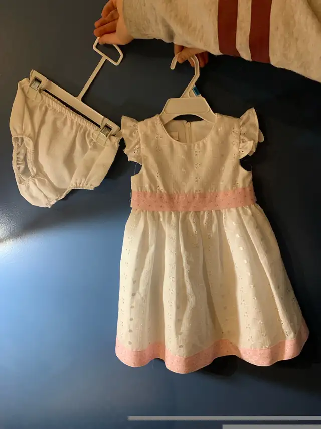 Dress & bloomers size 24 months in Clothing - 18-24 Months in Kitchener / Waterloo - Image 8