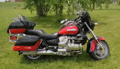 1500 CC 6 cylinder Well maintained For more info please CALL Ian 705-741-8906 TEXTS and EMAIL INQUIR...