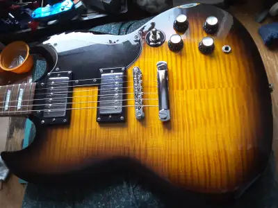 Epiphone SG   G 400, View more