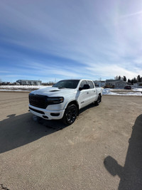 2022 RAM 1500 limited night edition 