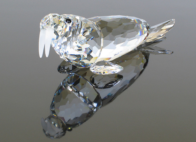 SWAROVSKI CRYSTAL Figurine  ~  WALRUS  ~ in Arts & Collectibles in Thunder Bay - Image 2