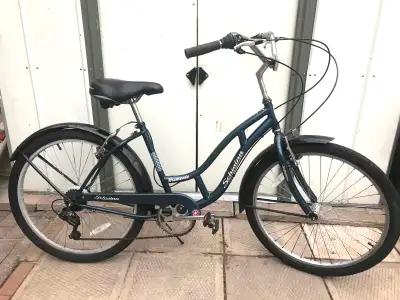Vélo de ville/hybride Schwinn Memento, solide & confortable, View more
