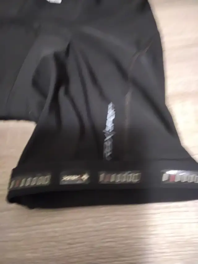 Woman bike new short with soft patching  support good quality si in Mountain in Ottawa - Image 3