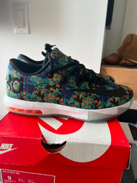Lightly Worn - Nike KD 6 Ext "Floral" - Size 9