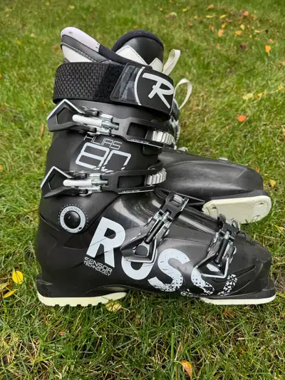 Rossignol ski boots size 27.5, View more