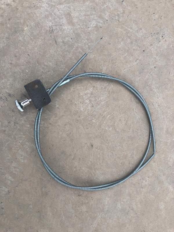 Dodge Manual choke cable in Engine & Engine Parts in Hamilton