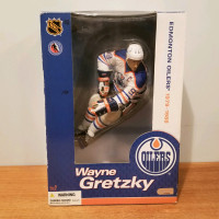 Wayne Gretzky Edmonton Oilers Exclusive Blue Jersey McFarlane 12