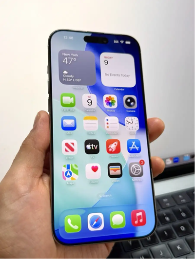 iPhone 15 Pro Max 256GB – Unlocked | Natural Titanium | Like New, View more