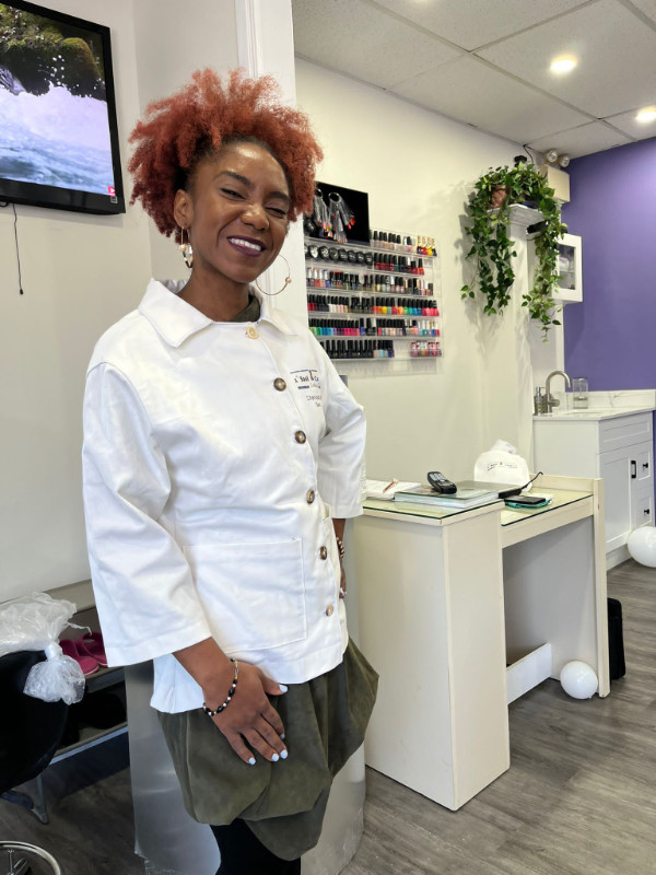 Salon opening for Nail Technician! in Hair Stylist & Salon in City of Toronto