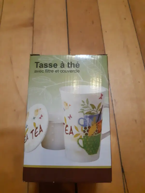 Tasse à thé in Arts & Collectibles in City of Montréal - Image 3