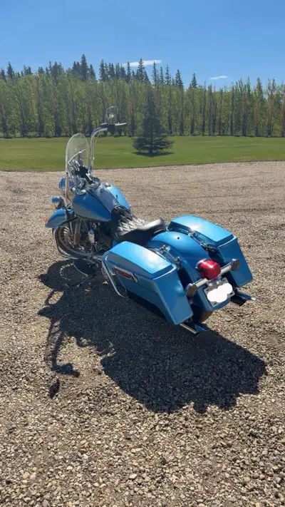 Clean bike runs well.