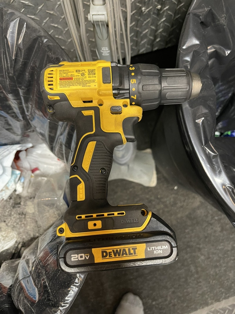 DEWALT 20V MAX 1/2in Compact Brushless Cordless Drill Power Tools