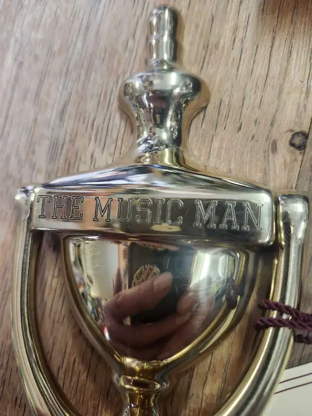 Music Man Door Knocker in Home Décor & Accents in Calgary - Image 4