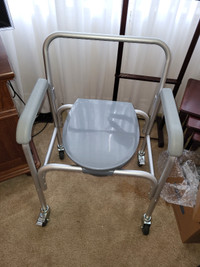 Aluminum Commode with Wheels