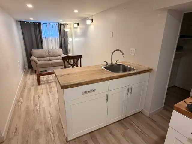 2 bedroom - Near campus in Long Term Rentals in Fredericton - Image 4