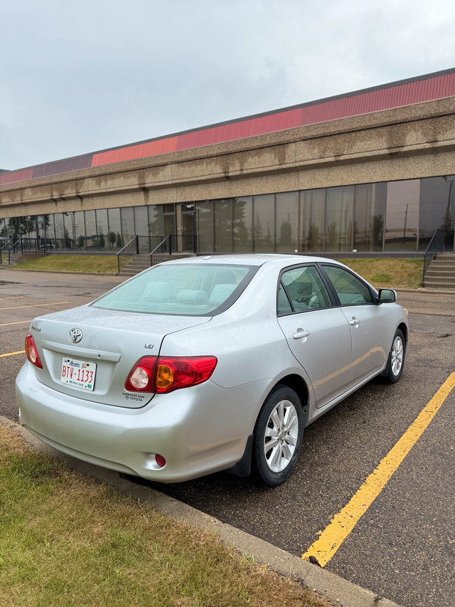 2009 Toyota Corolla LE **LOW KMS** in Cars & Trucks in Edmonton - Image 3